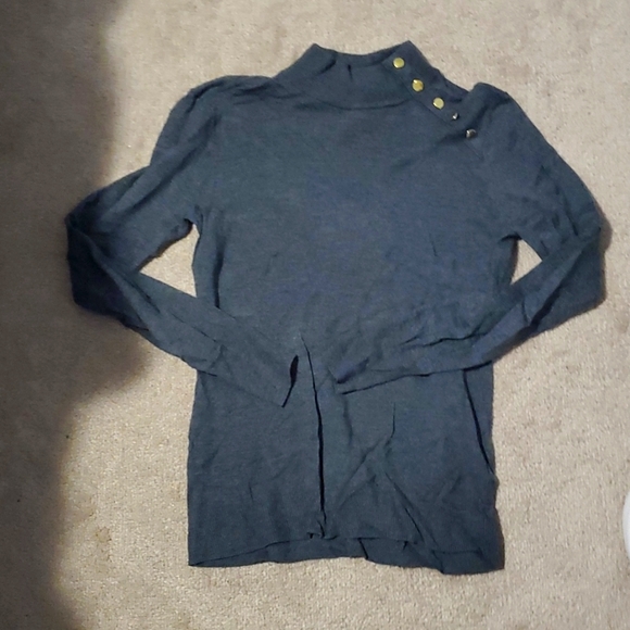 H&M mock neck sweater with buttons on one shoulder - Picture 1 of 1